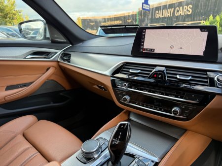 2019 BMW 5-Series - photo 28
