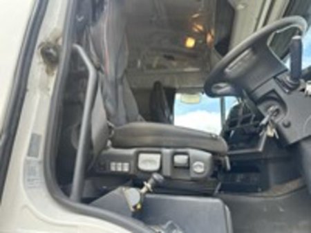 2016 IVECO STRALIS 560 - photo 15