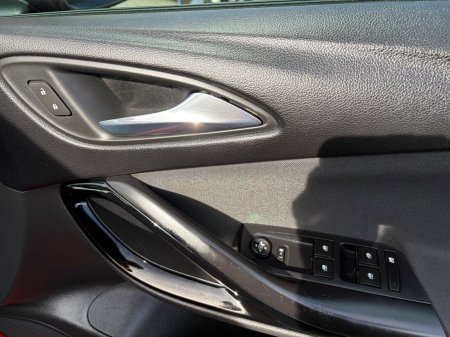 2016 Opel Astra - photo 22