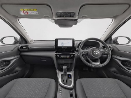2026 Toyota Yaris Cross - photo 8