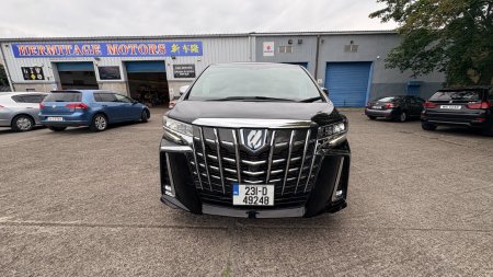 2023 Toyota Alphard - photo 2
