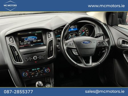 2016 Ford Focus - photo 13