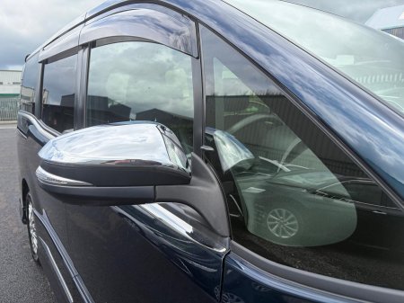 2021 Toyota Voxy - photo 11