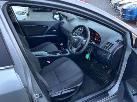 2011 Toyota Avensis - photo 10