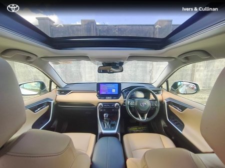2023 Toyota RAV4 - photo 7