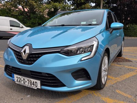 2022 Renault Clio - photo 2