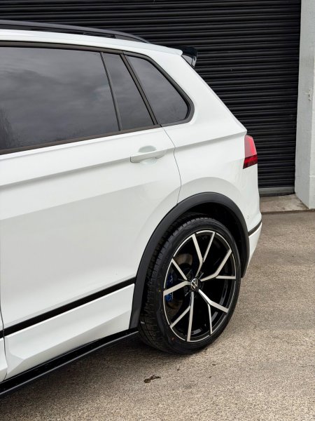 2020 Volkswagen Tiguan - photo 3