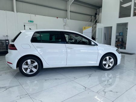 2020 Volkswagen Golf - photo 3