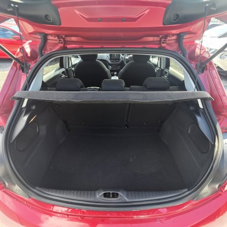 2017 Peugeot 208 - photo 11