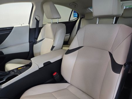 2025 Lexus ES - photo 9