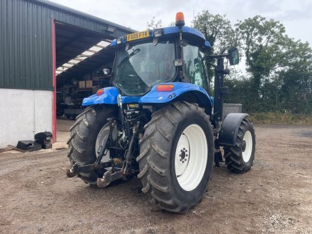 2005 New Holland TS115A - photo 6