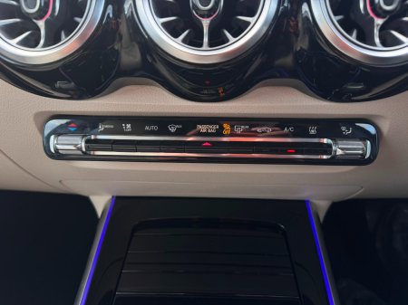 2022 Mercedes-Benz EQB - photo 27