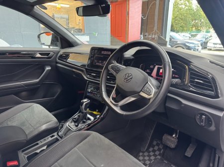 2024 Volkswagen T-Roc - photo 16
