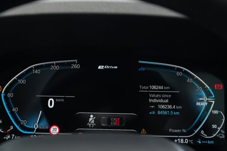 2021 BMW 3-Series - photo 12