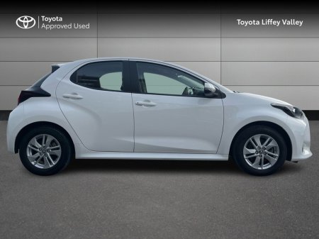 2023 Toyota Yaris - photo 3