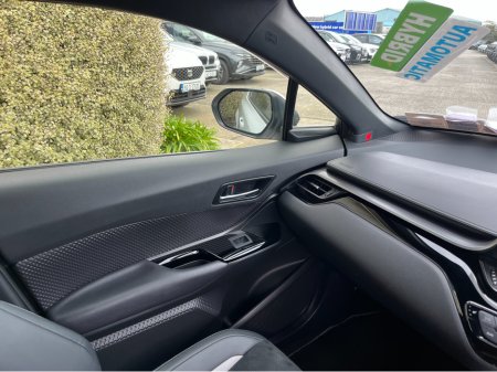 2022 Toyota C-HR - photo 21