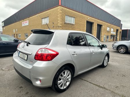 2011 Toyota Auris - photo 6