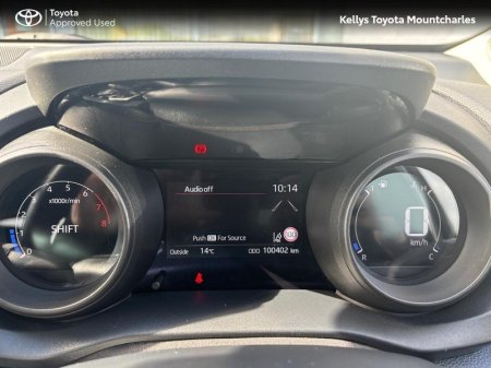 2022 Toyota Yaris - photo 3