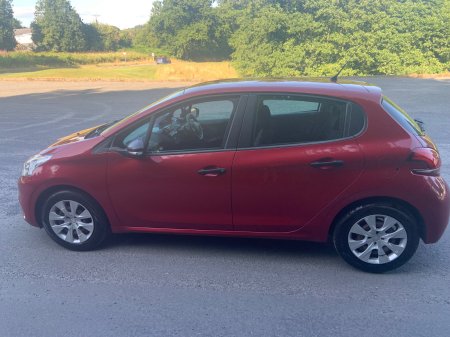 2016 Peugeot 208 - photo 5