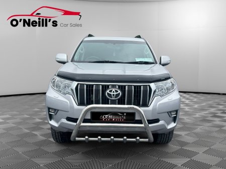 2020 Toyota Land Cruiser - photo 2