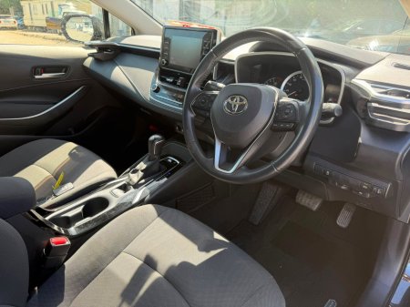 2020 Toyota Corolla - photo 14