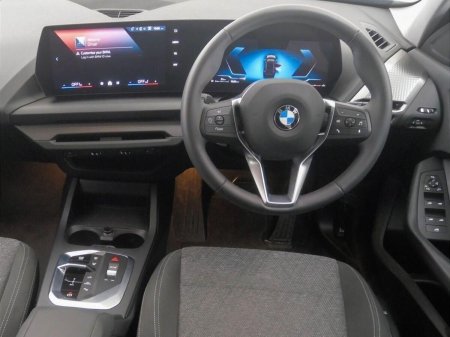 2026 BMW 1-Series - photo 5