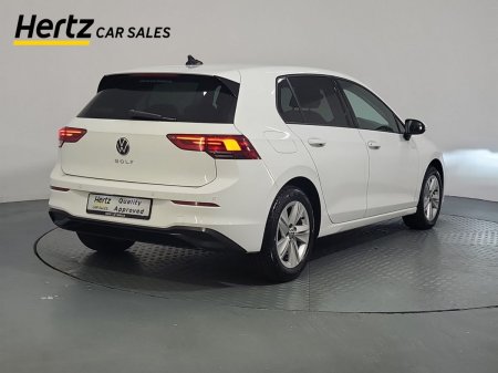 2023 Volkswagen Golf - photo 3