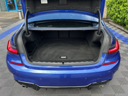 2021 BMW 3-Series - photo 14