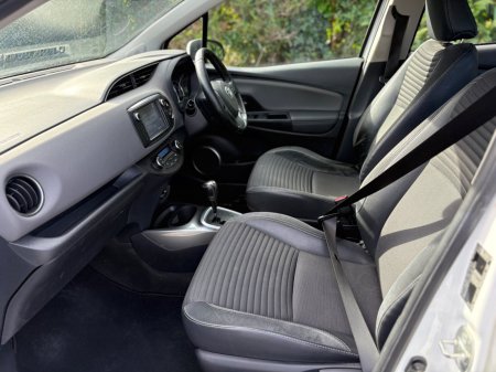 2017 Toyota Yaris - photo 5
