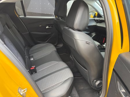 2021 Peugeot 208 - photo 10