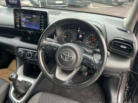 2022 Toyota Yaris - photo 9