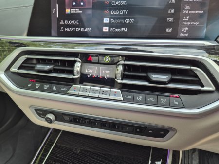 2021 BMW X7 - photo 19