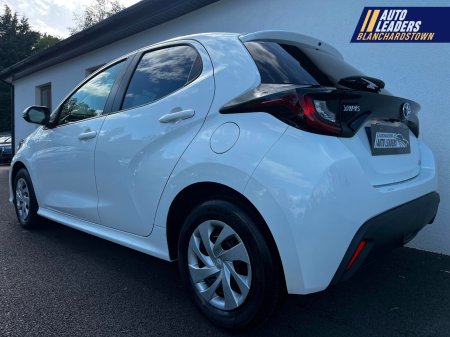 2022 Toyota Yaris - photo 4