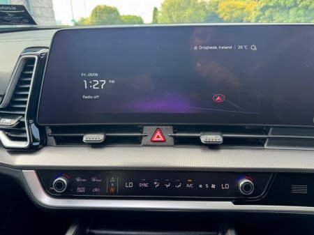 2025 Kia Sportage - photo 22