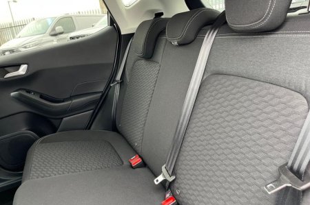 2023 Ford Fiesta - photo 20