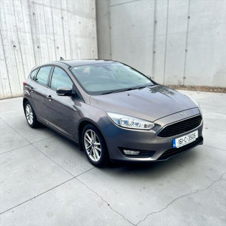 2016 Ford Focus - photo 15