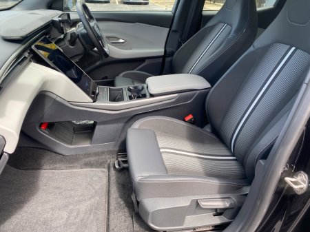 2025 Ford Capri - photo 14