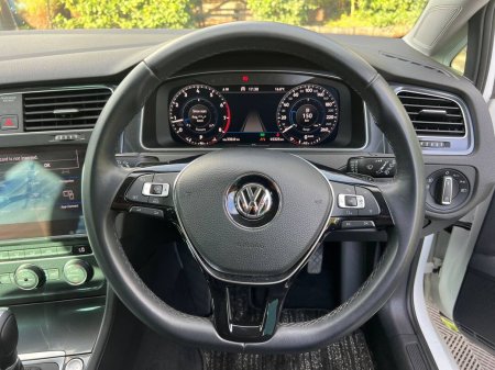 2018 Volkswagen Golf - photo 4