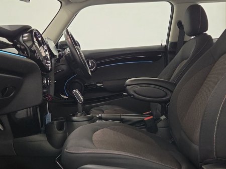 2024 Mini Cooper - photo 7