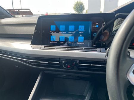 2024 Volkswagen Golf - photo 9