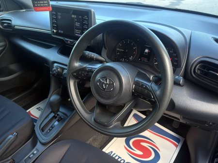 2021 Toyota Yaris - photo 12