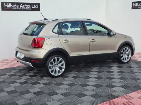 2015 Volkswagen Polo - photo 9