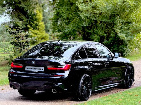 2022 BMW 3-Series - photo 5