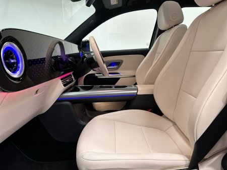 2026 Mercedes-Benz GLB - photo 12