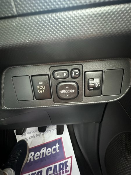 2011 Toyota Auris - photo 16