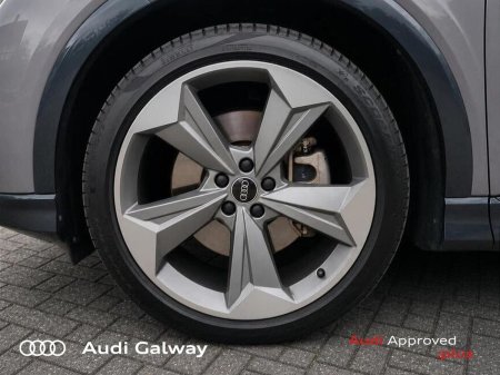 2025 Audi Q4 e-tron - photo 6