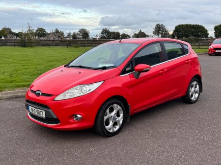 2010 Ford Fiesta - photo 4