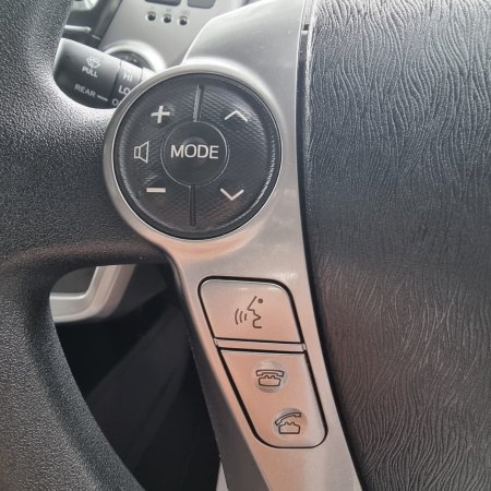 2020 Toyota Prius - photo 18