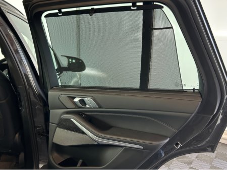 2025 BMW X5 - photo 12