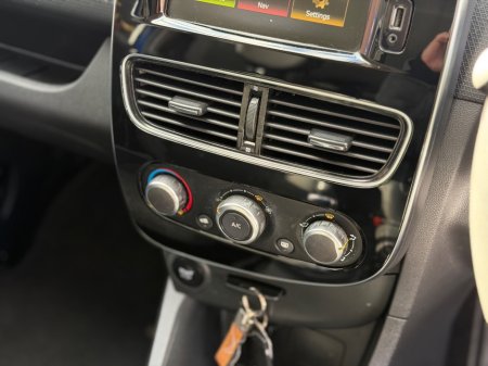 2019 Renault Clio - photo 13